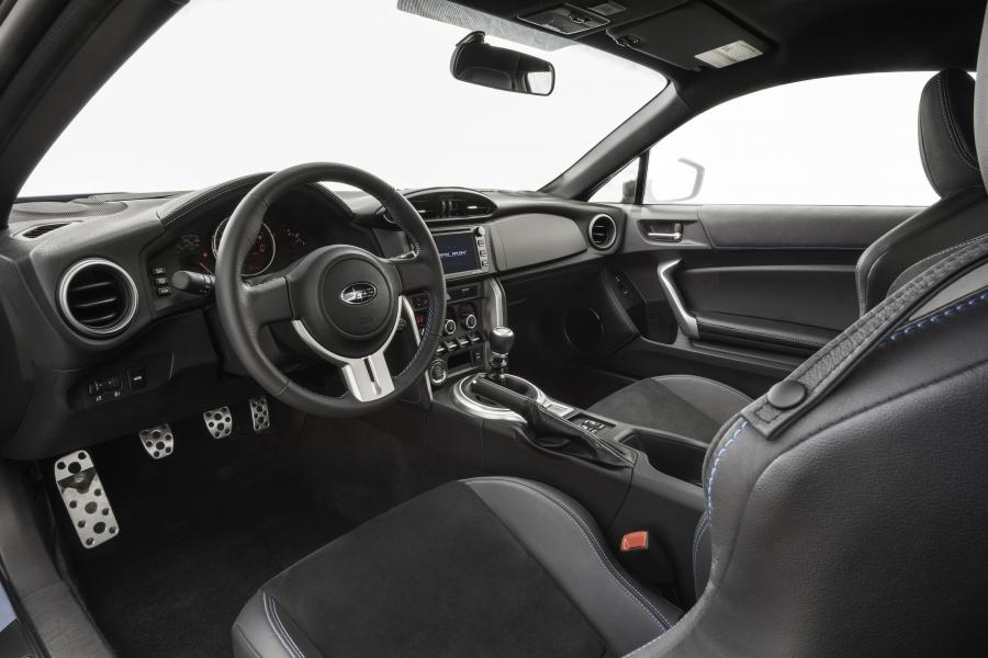  Subaru BRZ Series.HyperBlue 2016 года  (фото 8 из 14)